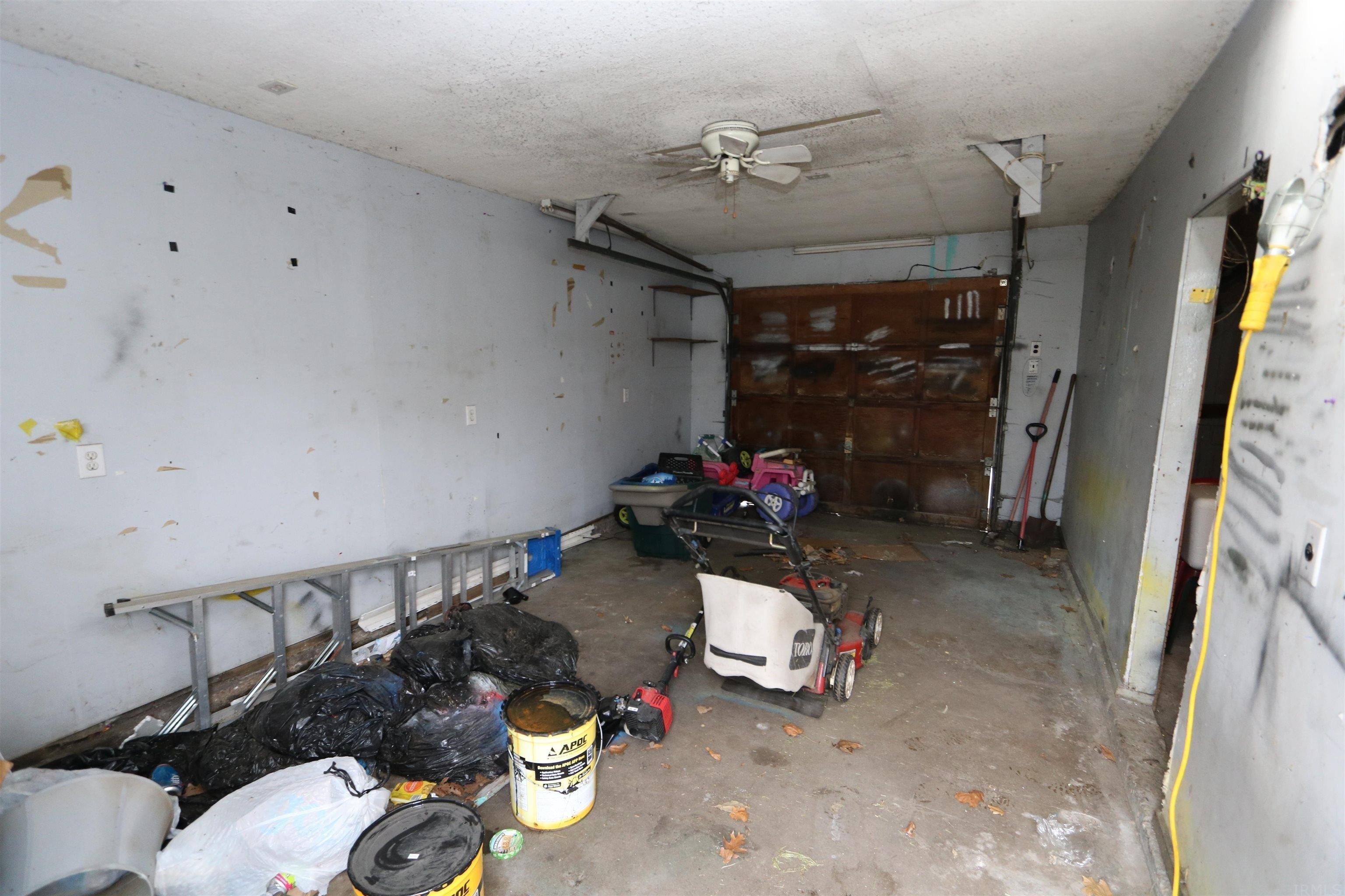 S 27th St, South Bend, IN 46615