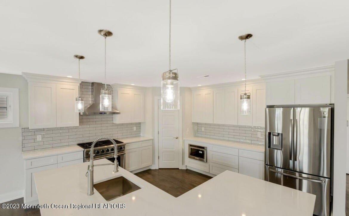 Silver Bay Rd, Toms River, NJ 08753