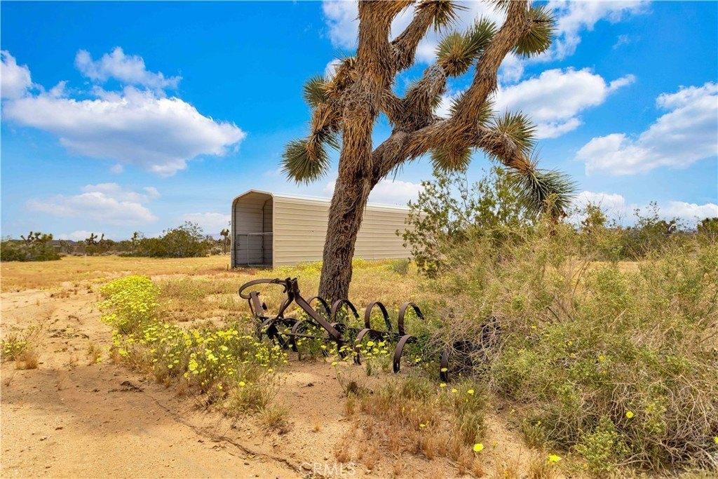 Avalon Ave, Yucca Valley, CA 92284