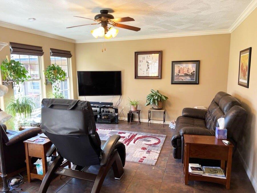 S Winsor Dr, Battlefield, MO 65619