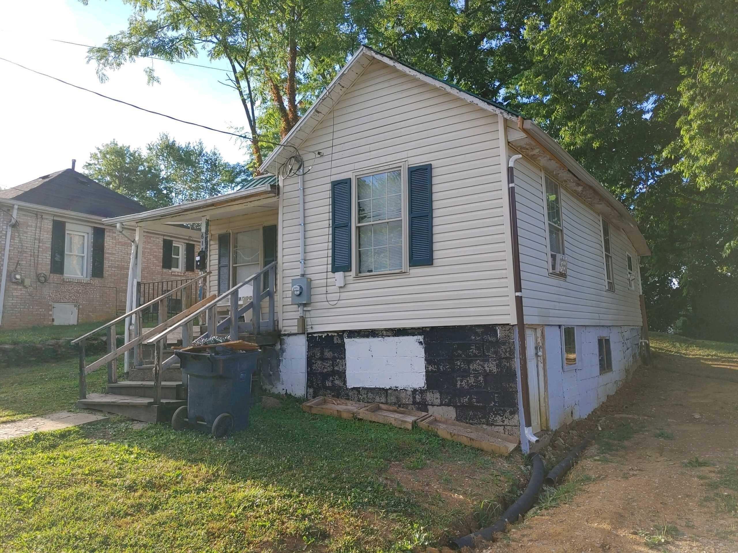 Westover Ave, Richmond, KY 40475