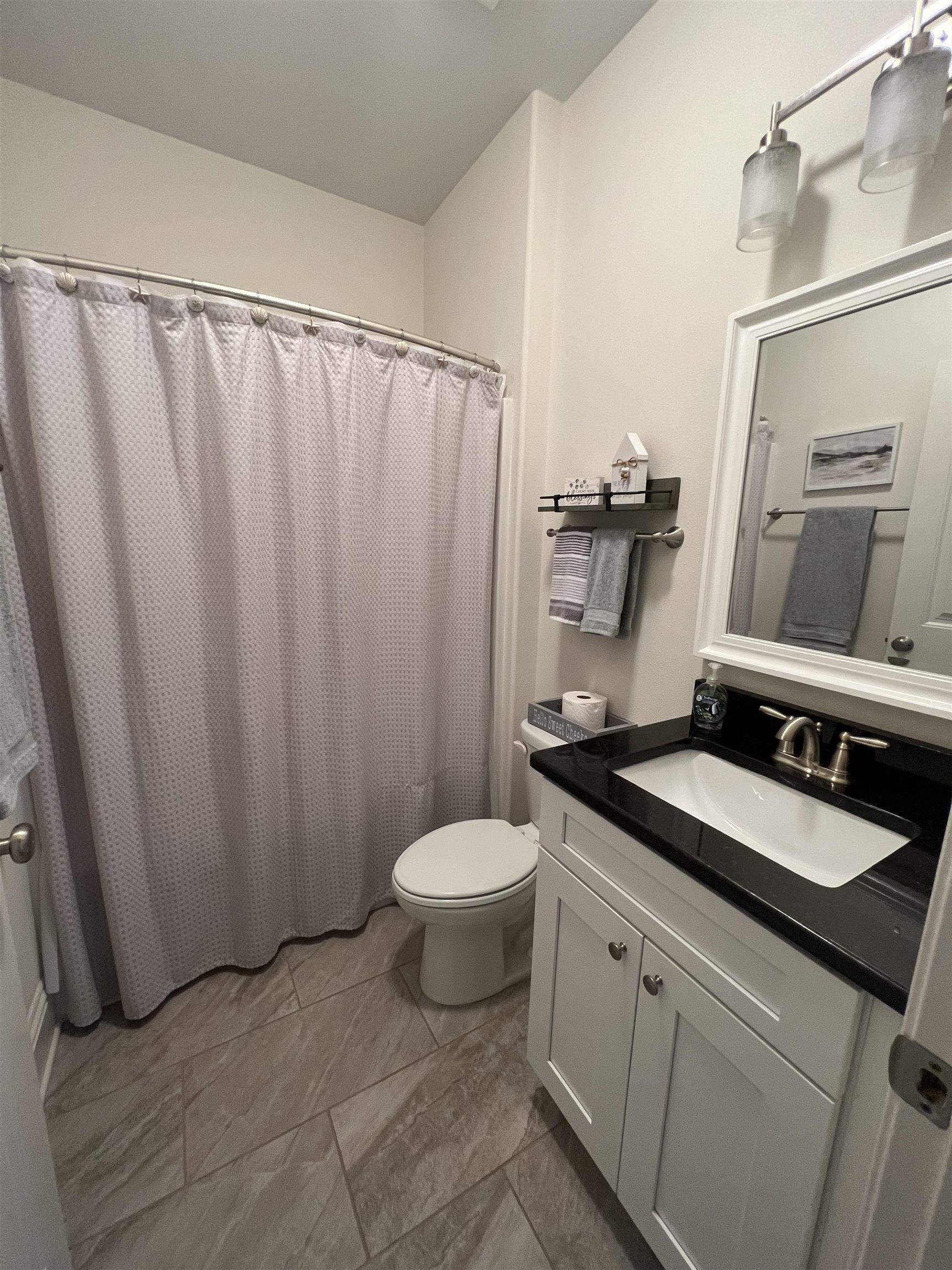 Saralan Ct, Crawfordville, FL 32327
