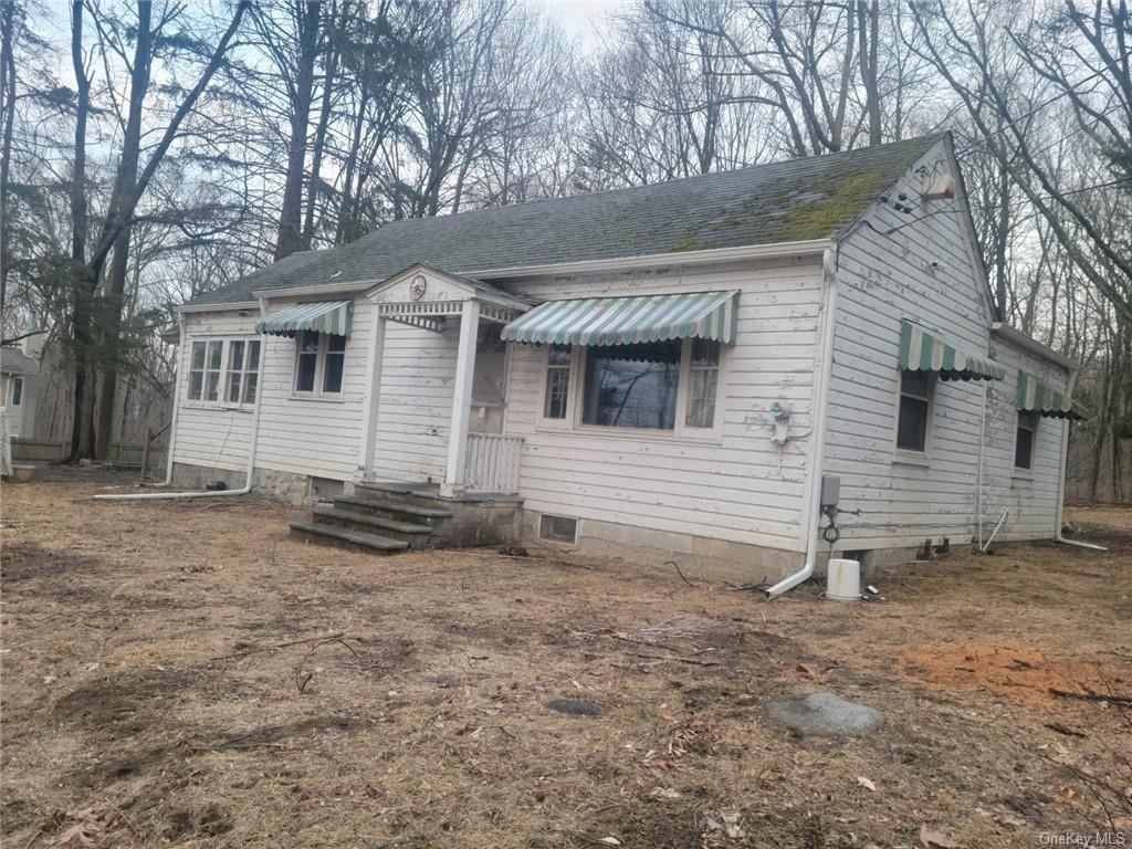 Locust Ave, Cortlandt Manor, NY 10567