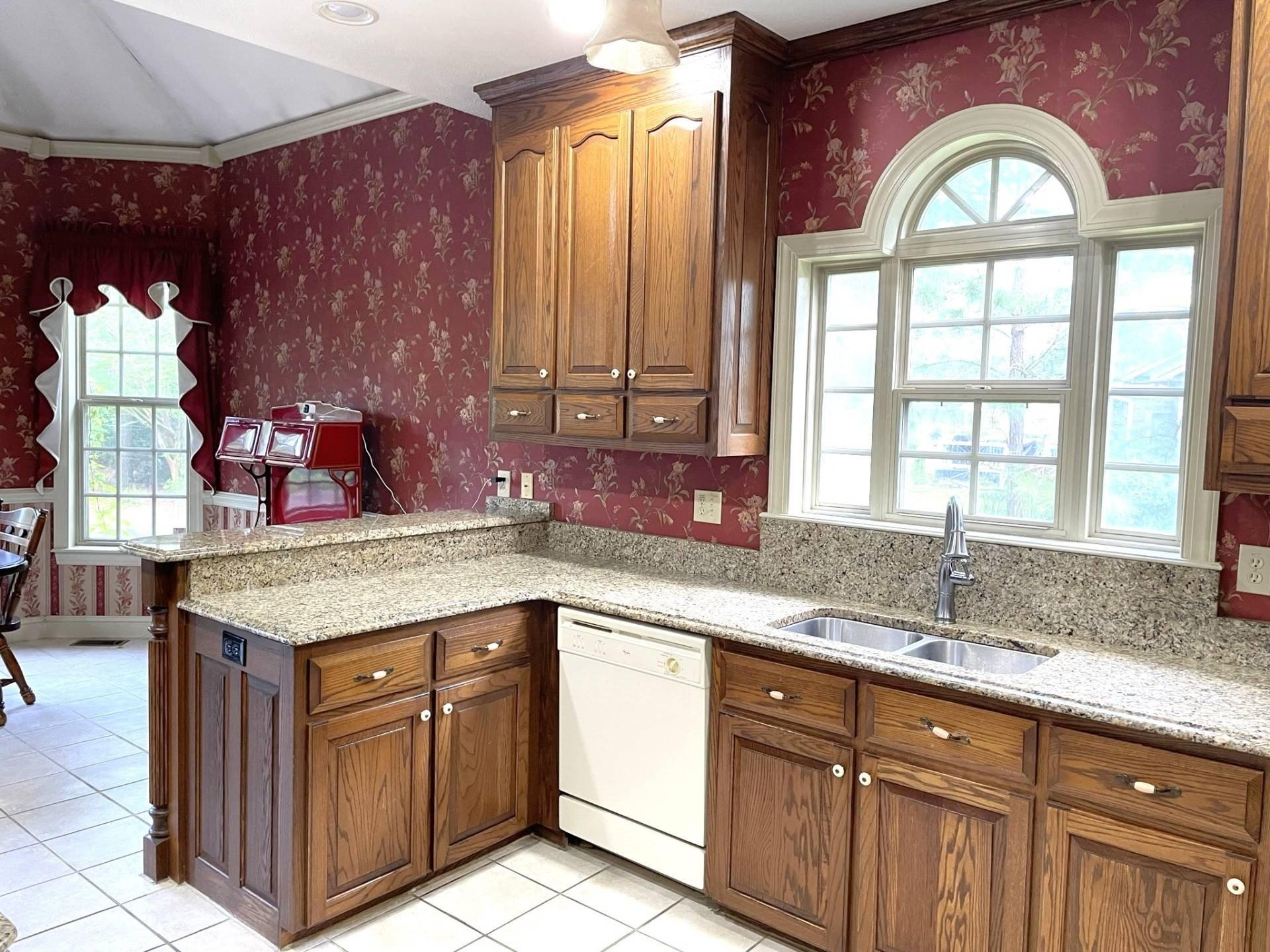 Three Wood Dr, Fayetteville, NC 28312