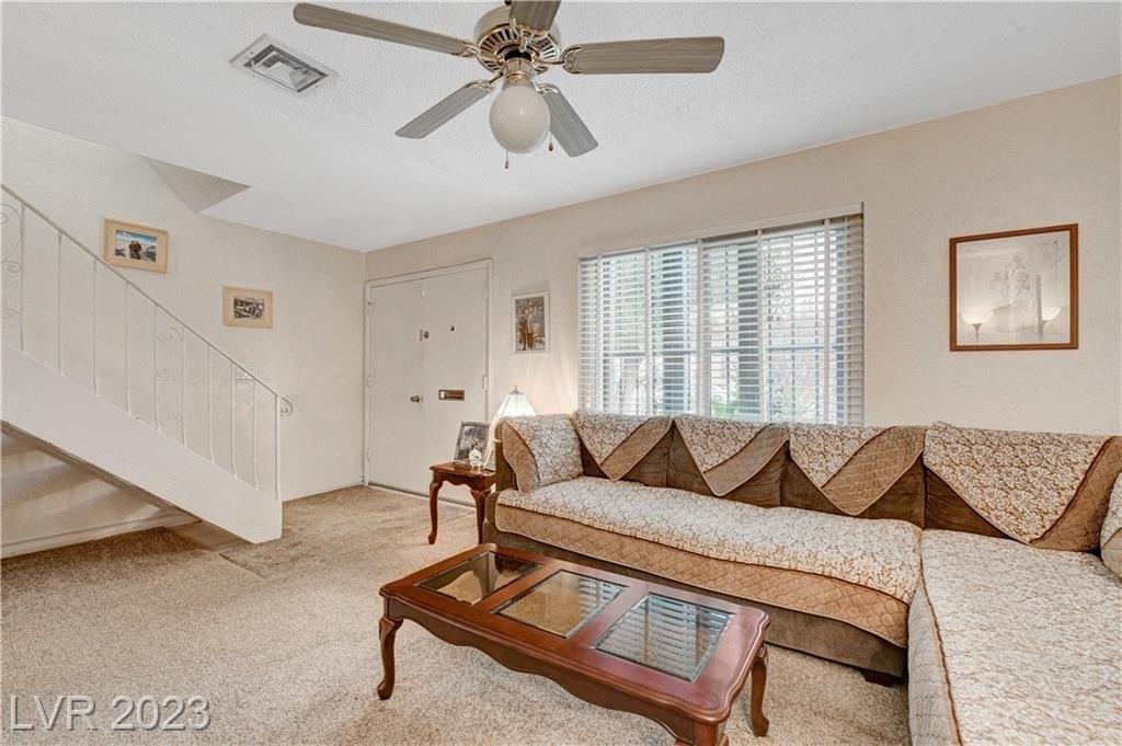 Bromley Ave, Las Vegas, NV 89107