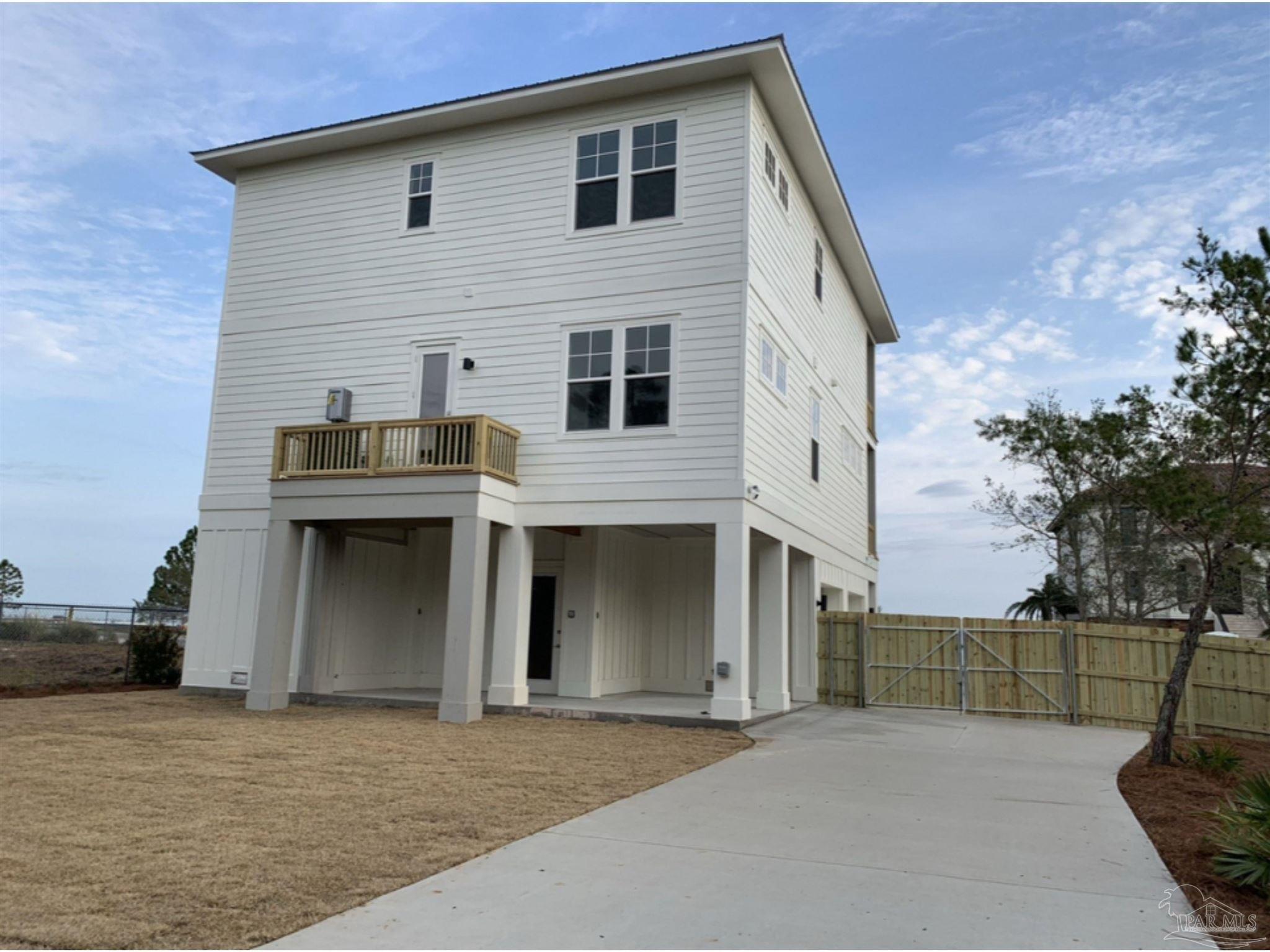 Winding Shore Dr, Gulf Breeze, FL 32563