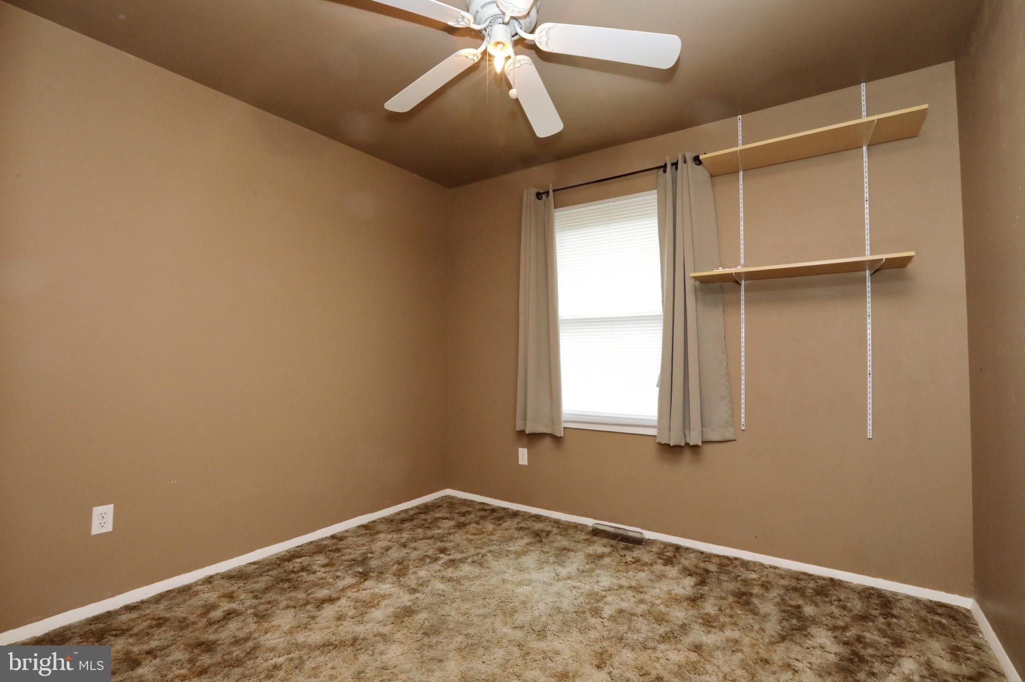 Mciver Dr, Waldorf, MD 20602