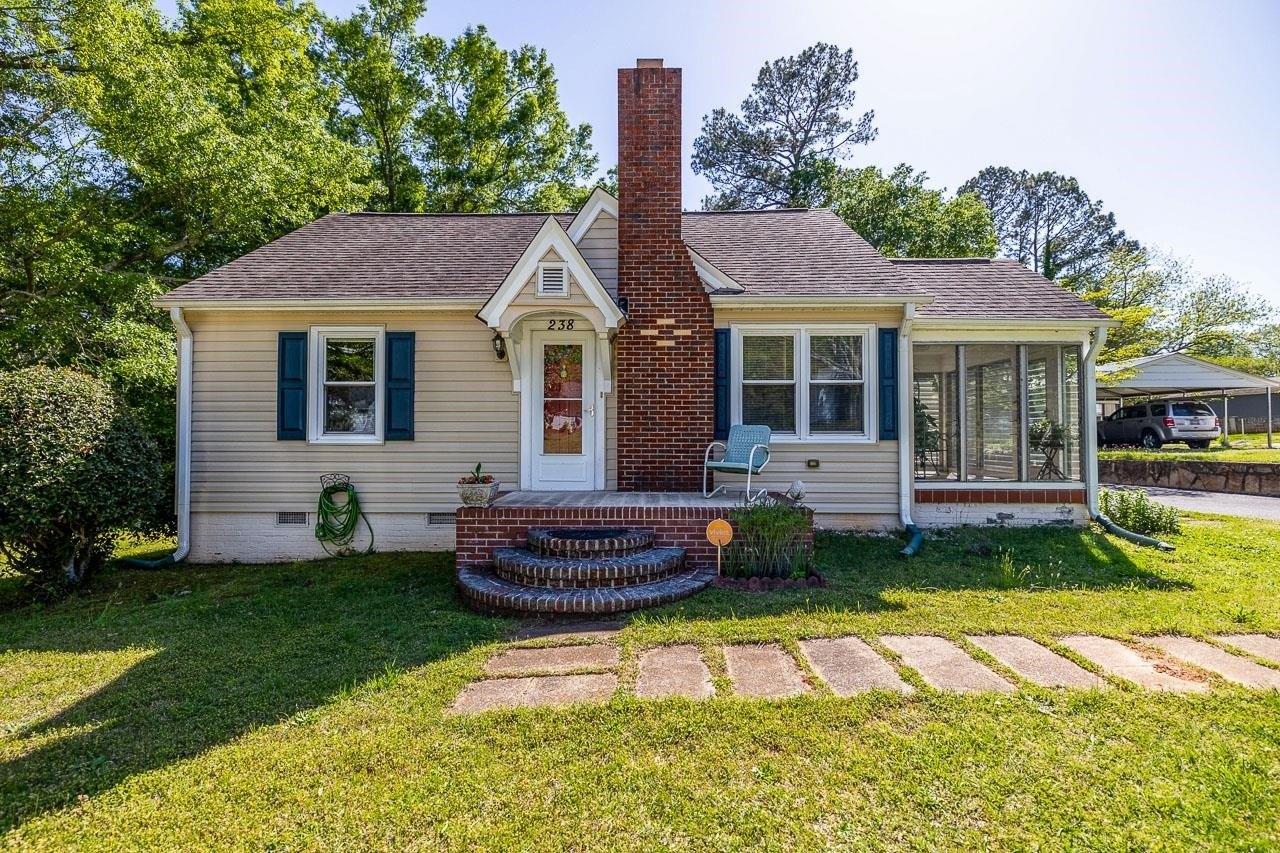 California Ave, Spartanburg, SC 29303