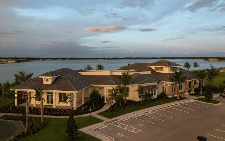 Wildblue Blvd, Fort Myers, FL 33913