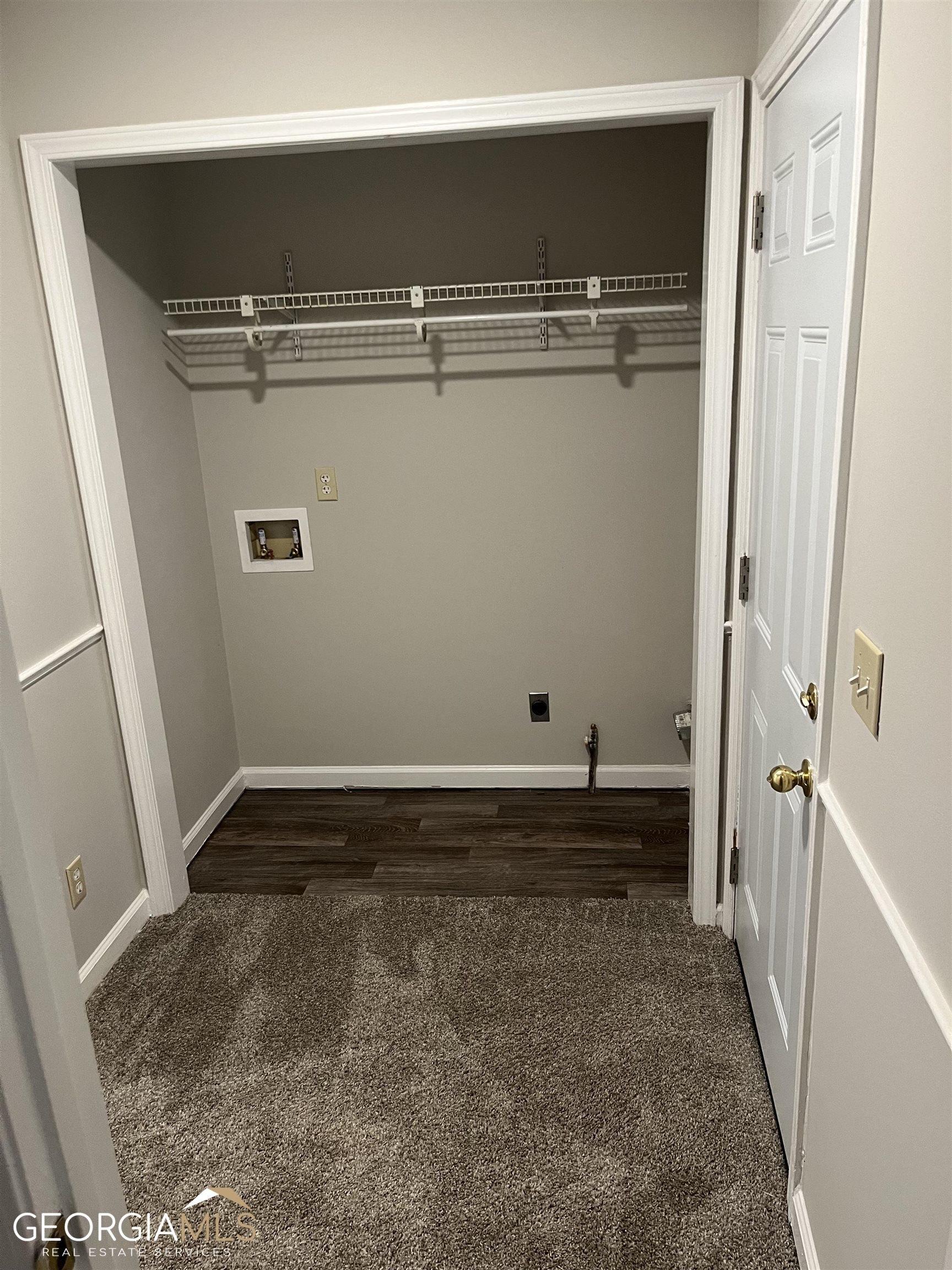 Weaver Rd, Gainesville, GA 30507