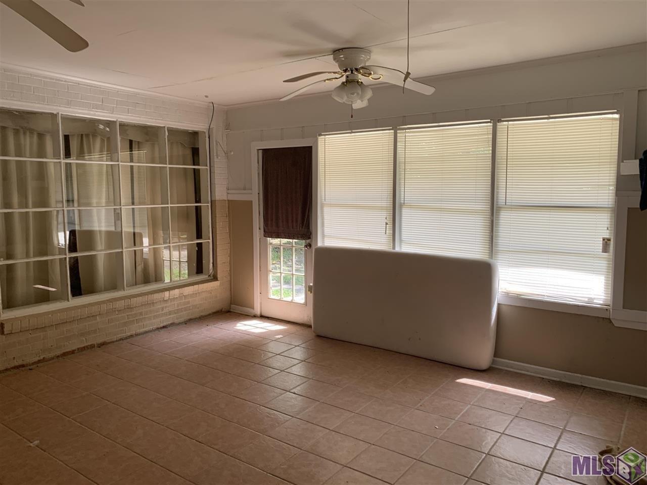 Hooper Rd, Baton Rouge, LA 70818