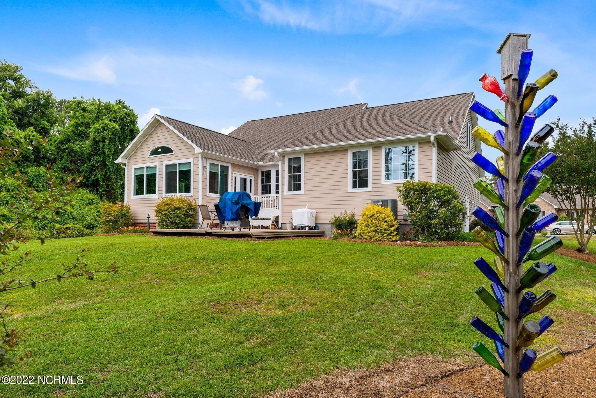 Caracara Dr, New Bern, NC 28560