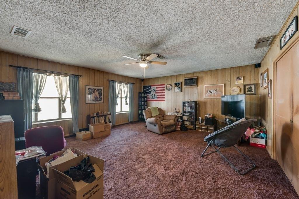 Janada St, Haltom City, TX 76117