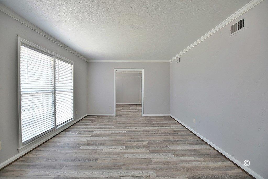 Henson Ave, Columbus, GA 31907