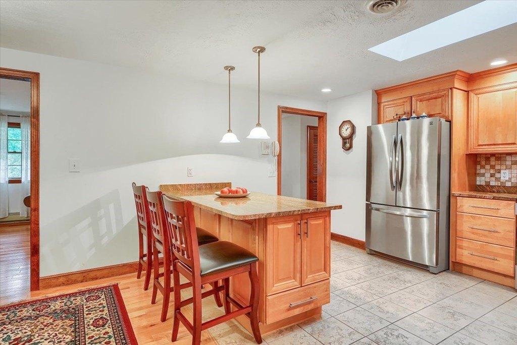 Hemlock Dr, Norwell, MA 02061