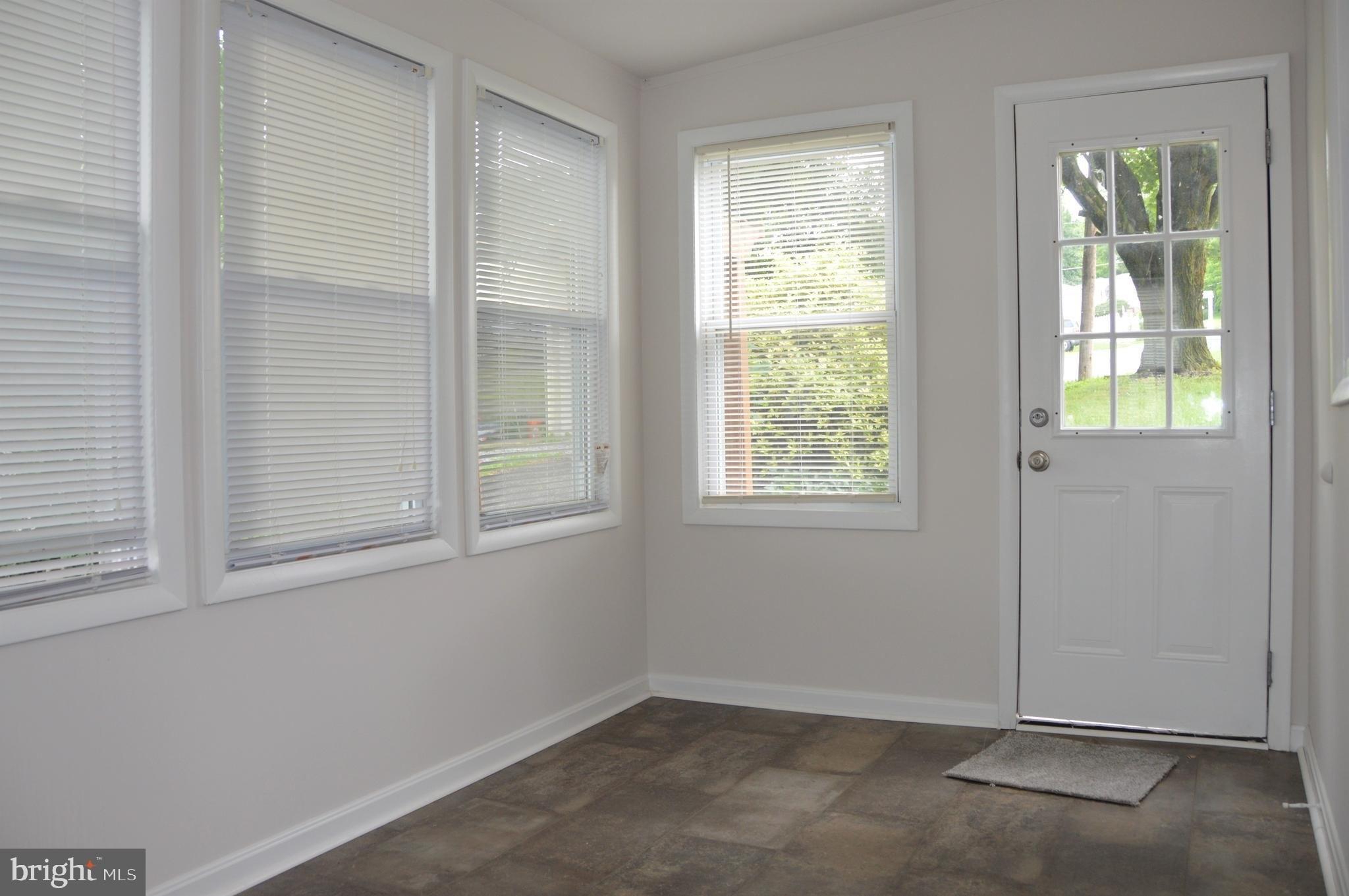 Fairview St, Pine Grove, PA 17963