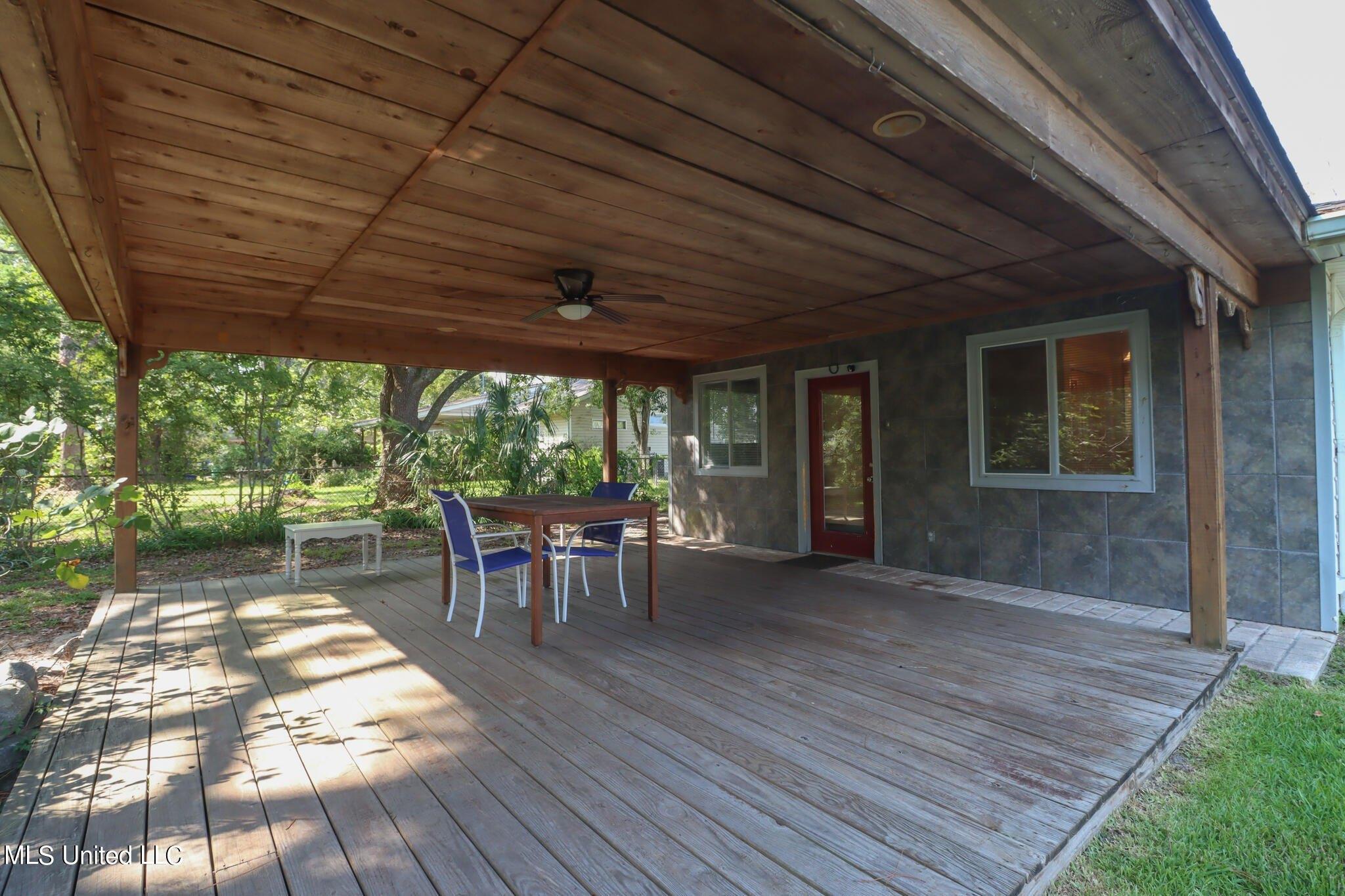 Washington Ave, Gulfport, MS 39507