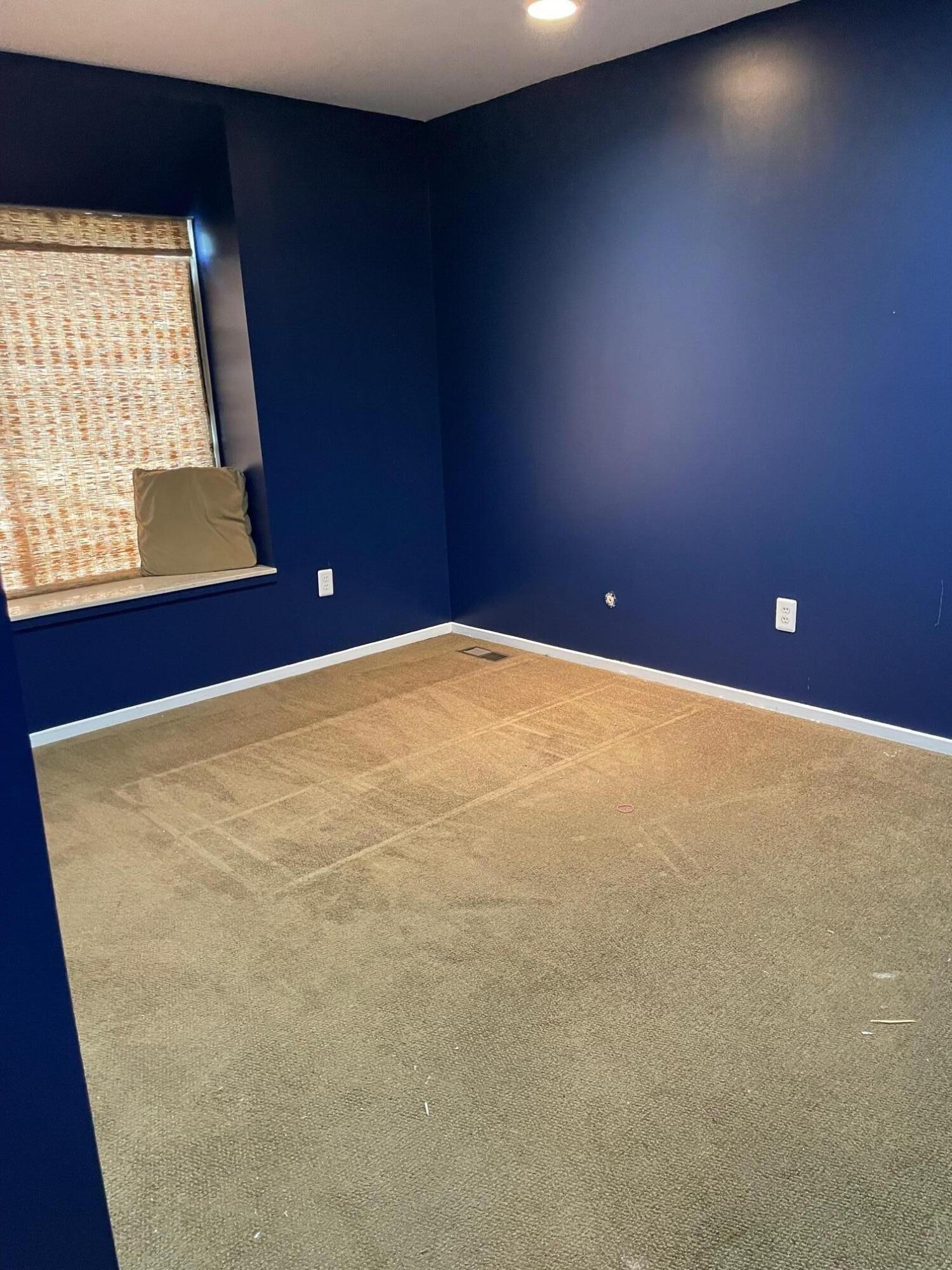 Lanark Ct, Kalamazoo, MI 49006