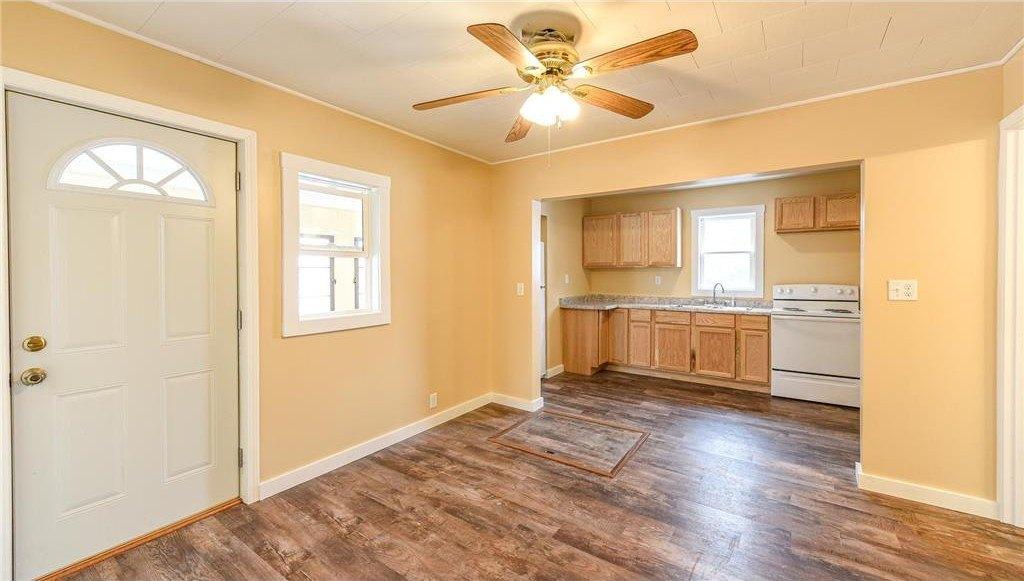Robert St S, Clarissa, MN 56440
