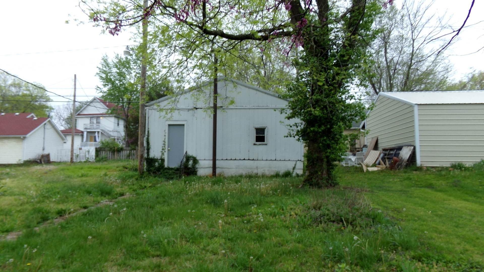 New Jersey Ave, Holton, KS 66436