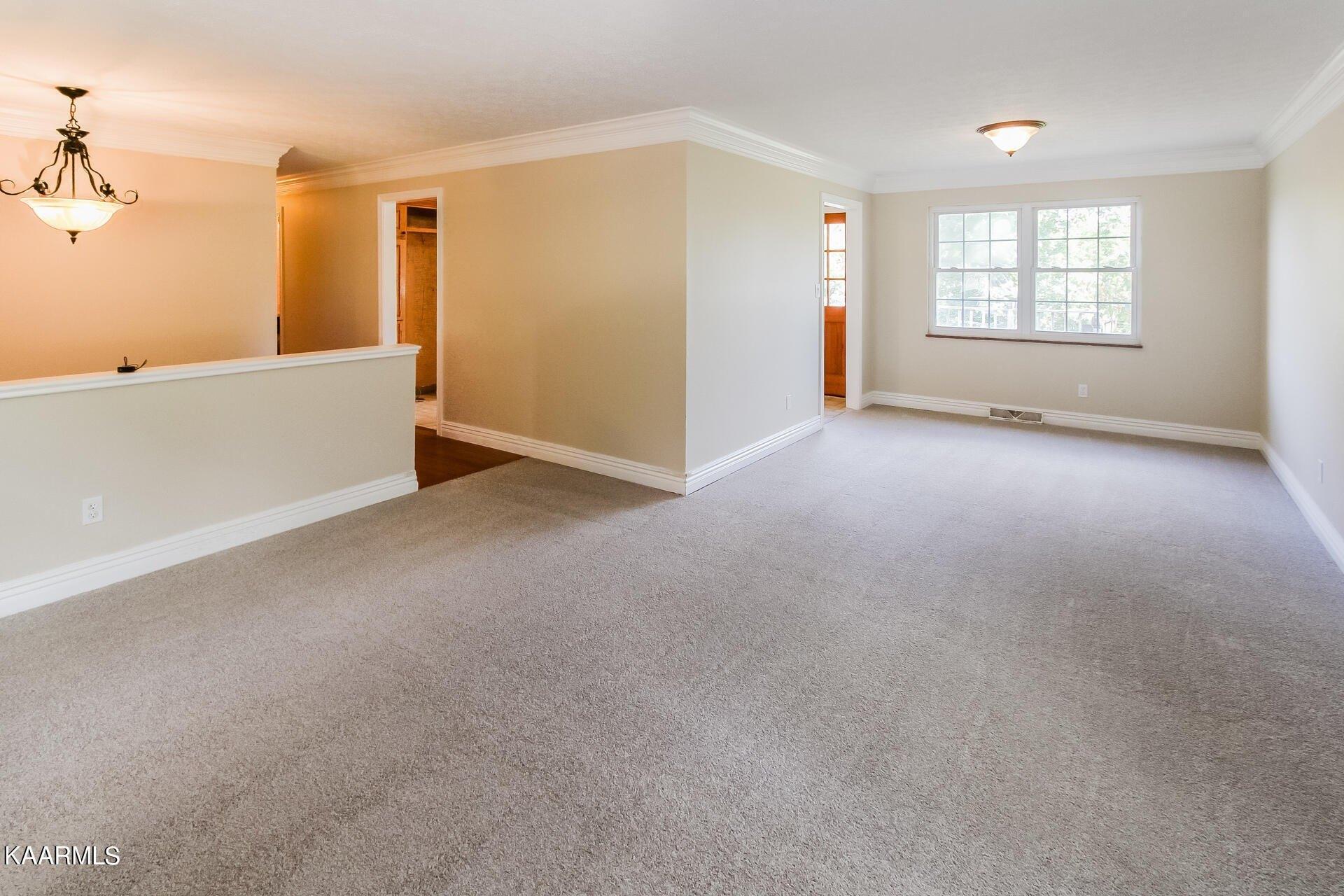 Greenwich Dr, Maryville, TN 37803