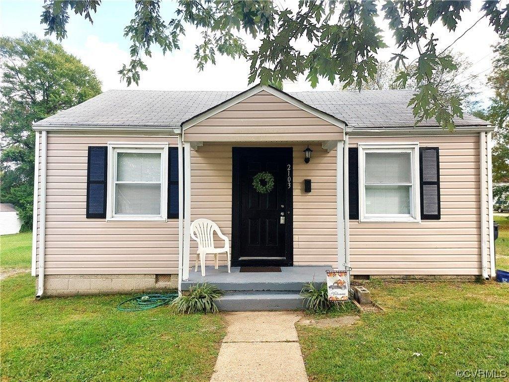Wakefield Ave, Colonial Heights, VA 23834