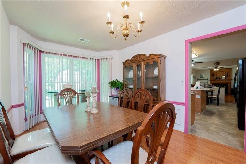 Southern Oaks Ct, Decatur, GA 30034