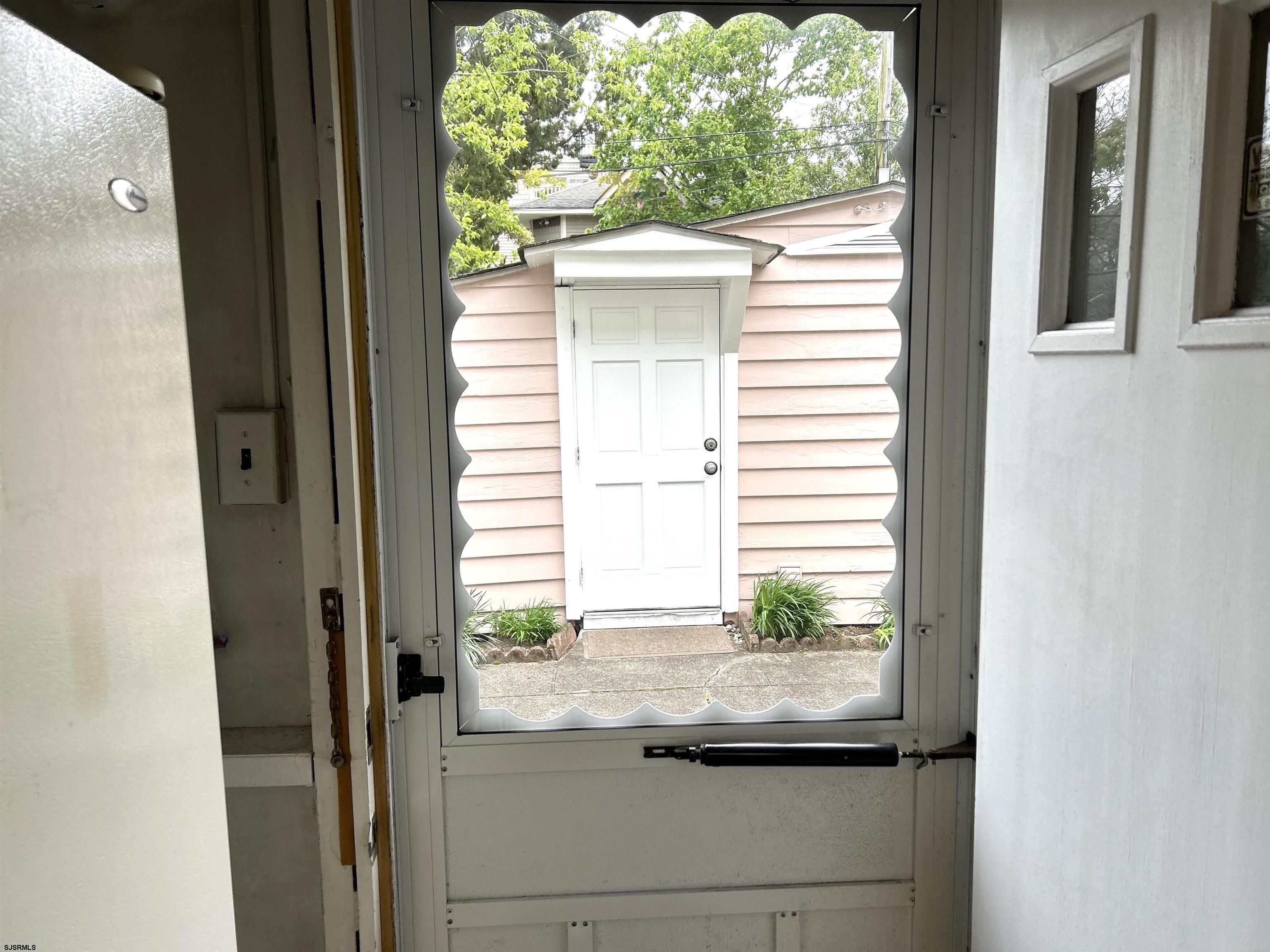 West Ave, Ocean City, NJ 08226