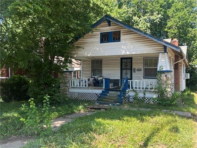 Virginia Ave, Kansas City, MO 64110