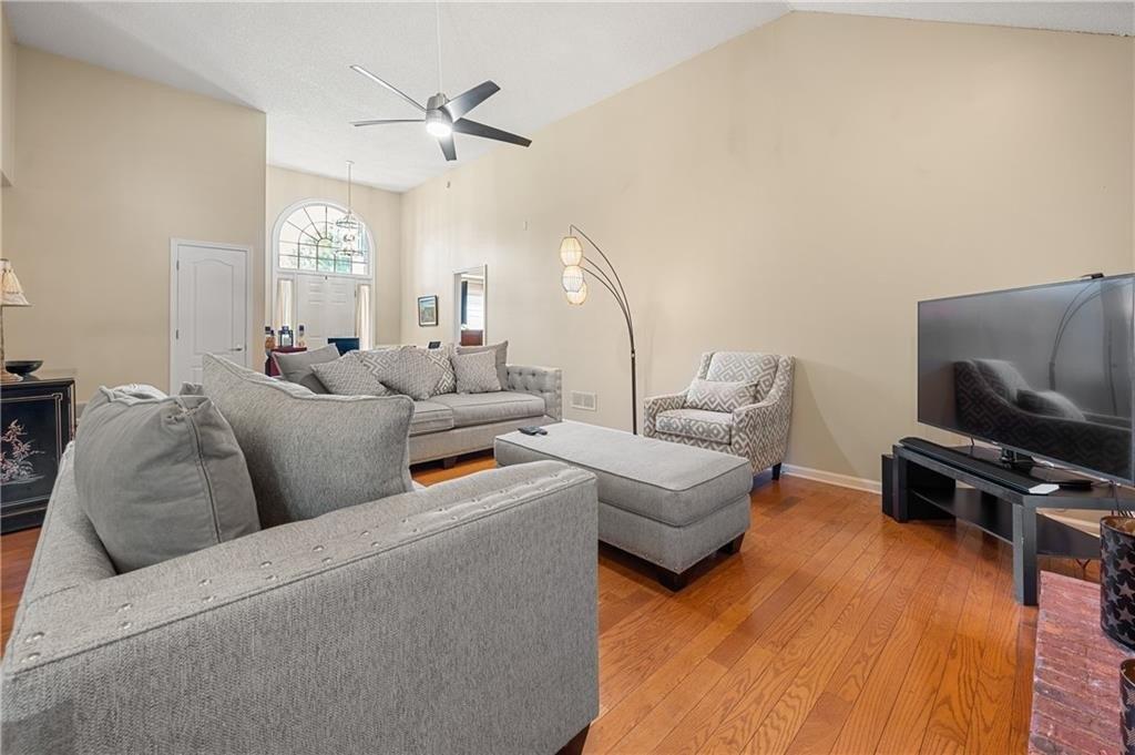 Ravins Way, Stockbridge, GA 30281