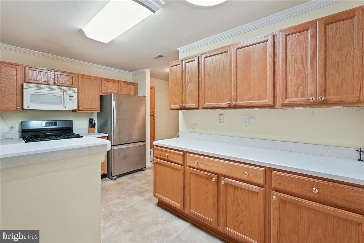 Point Ct, Lawrence Township, NJ 08648