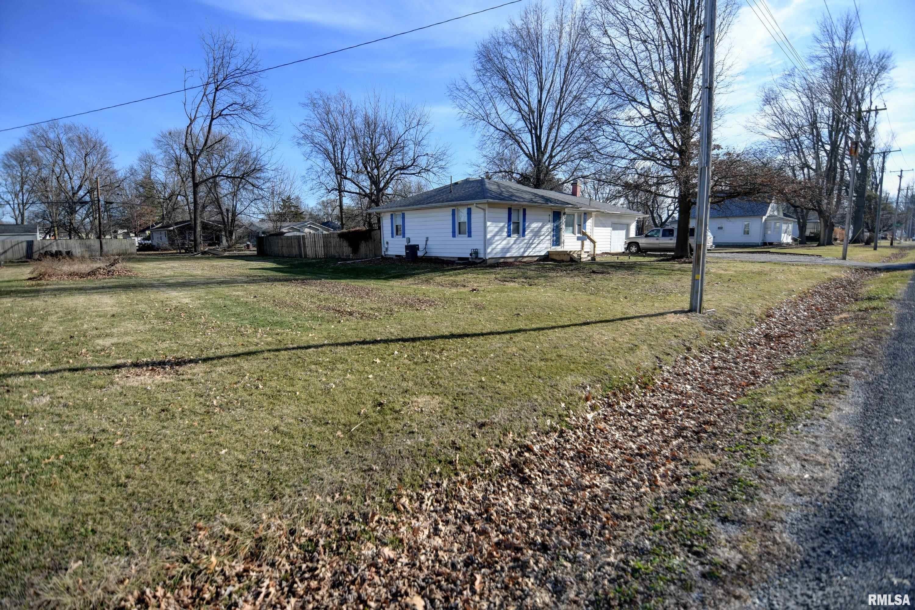N Taylorville Blvd, Taylorville, IL 62568