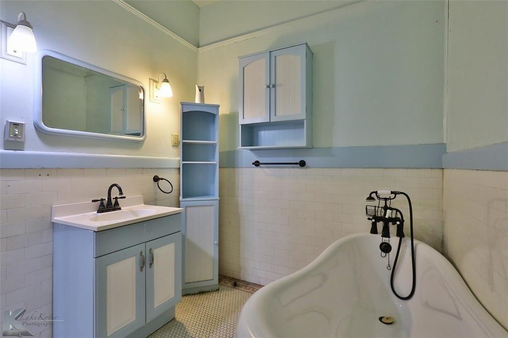 Victoria St, Abilene, TX 79603