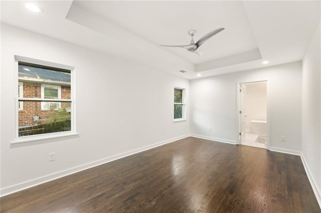 Cloverleaf Dr Se, Atlanta, GA 30316