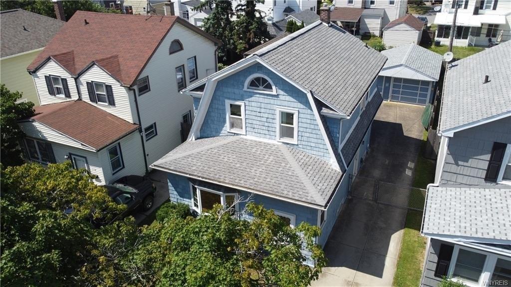 Parkwood Ave, Buffalo, NY 14217