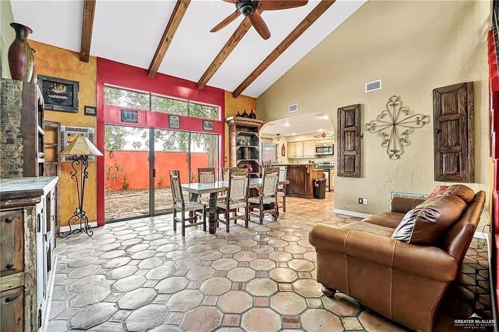 W Shasta Ave, Mcallen, TX 78504