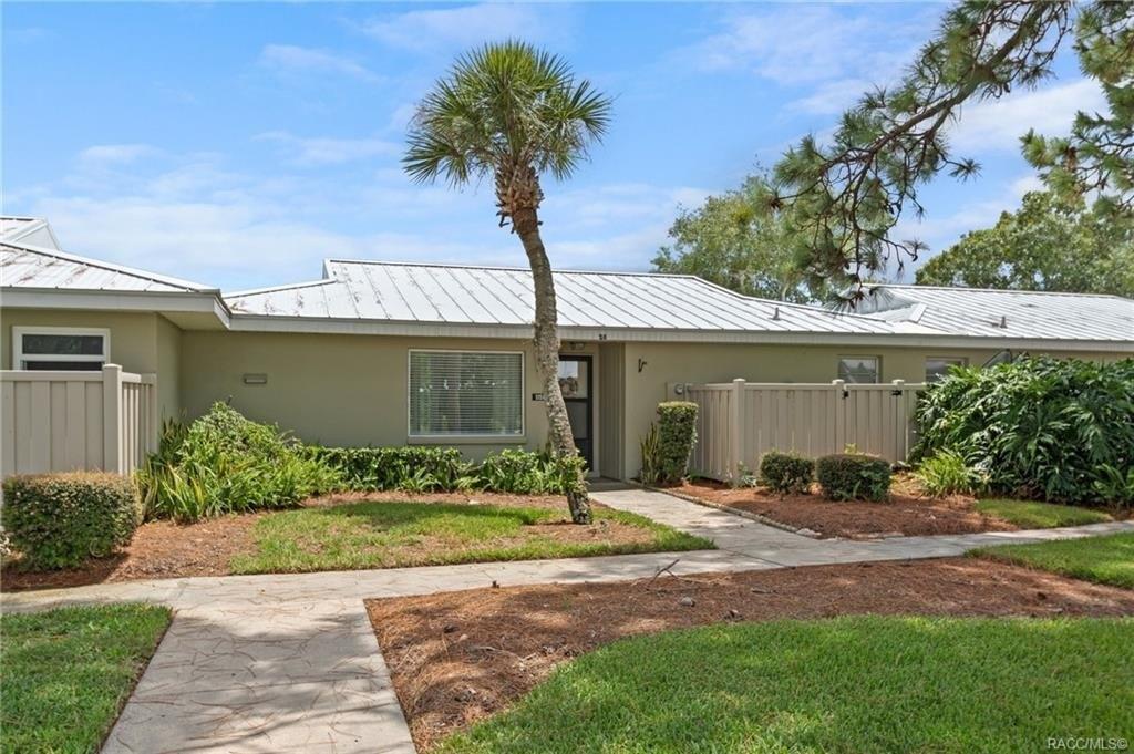 W Bayshore Dr, Crystal River, FL 34429