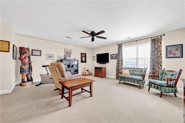 Kingsview Rd, Macungie, PA 18062