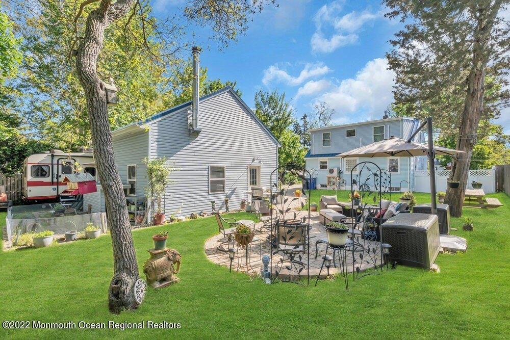 Pine St, Toms River, NJ 08753