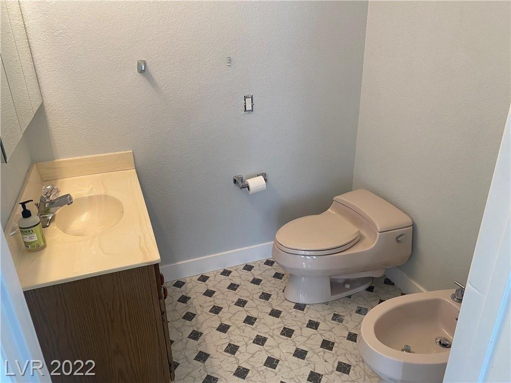 Laconia Ave, Las Vegas, NV 89121