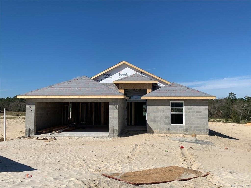 W Twisted Oaks Dr, Beverly Hills, FL 34465