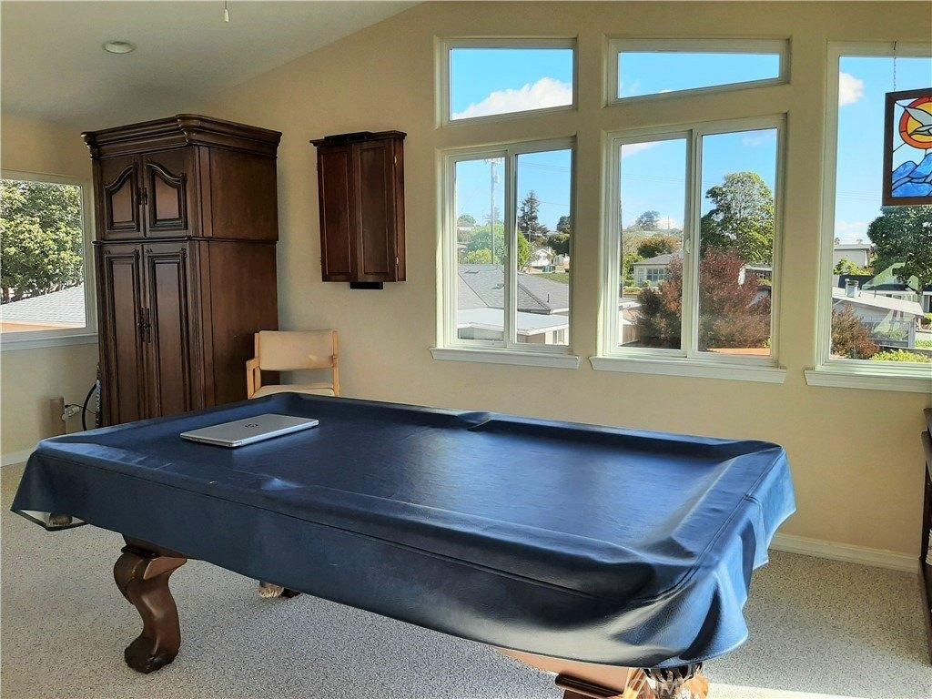 Newport Ave, Grover Beach, CA 93433