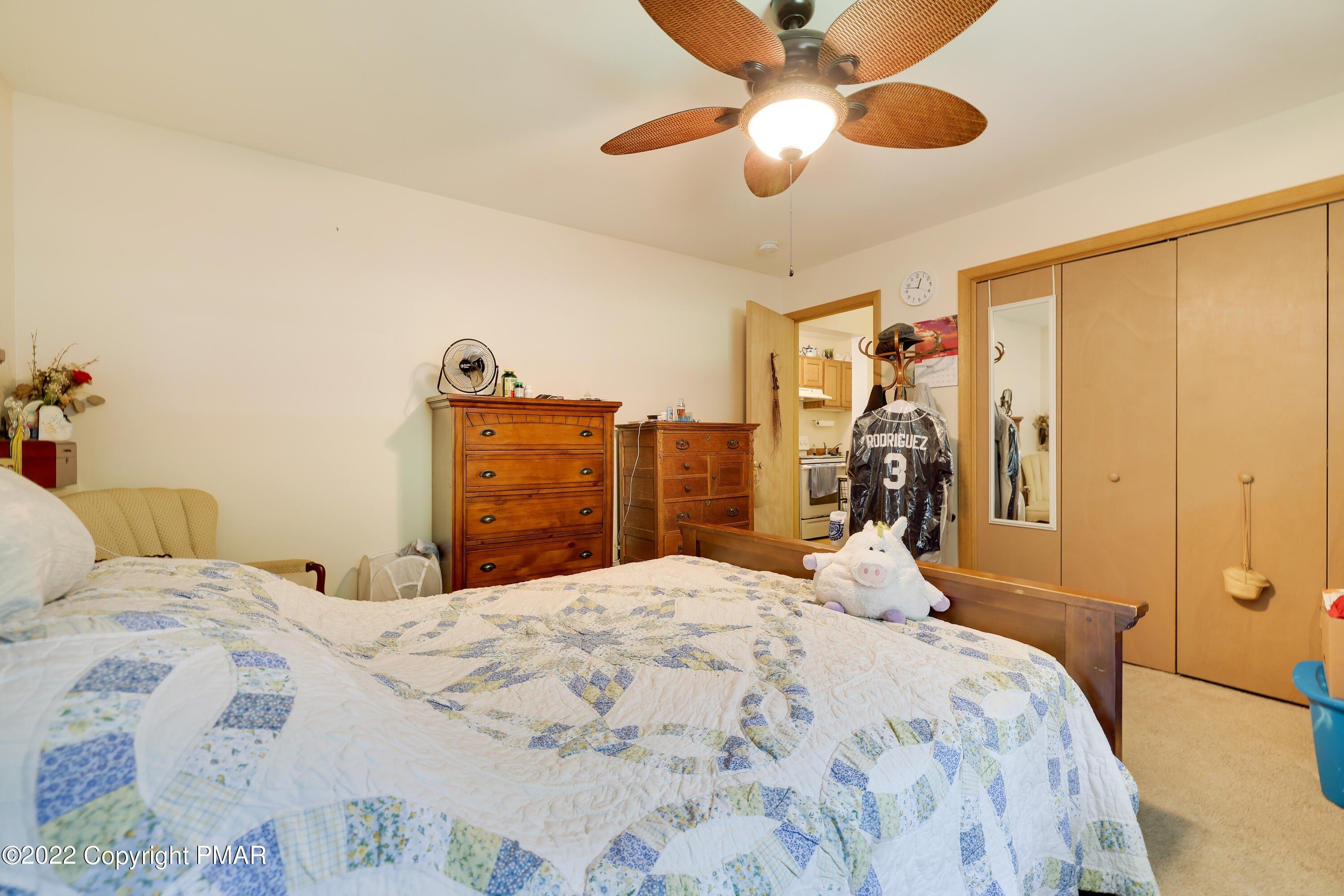 Magic Mountain Rd, Henryville, PA 18332