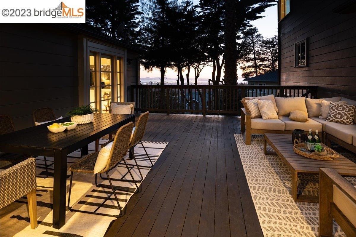 Thackeray Dr, Oakland, CA 94611