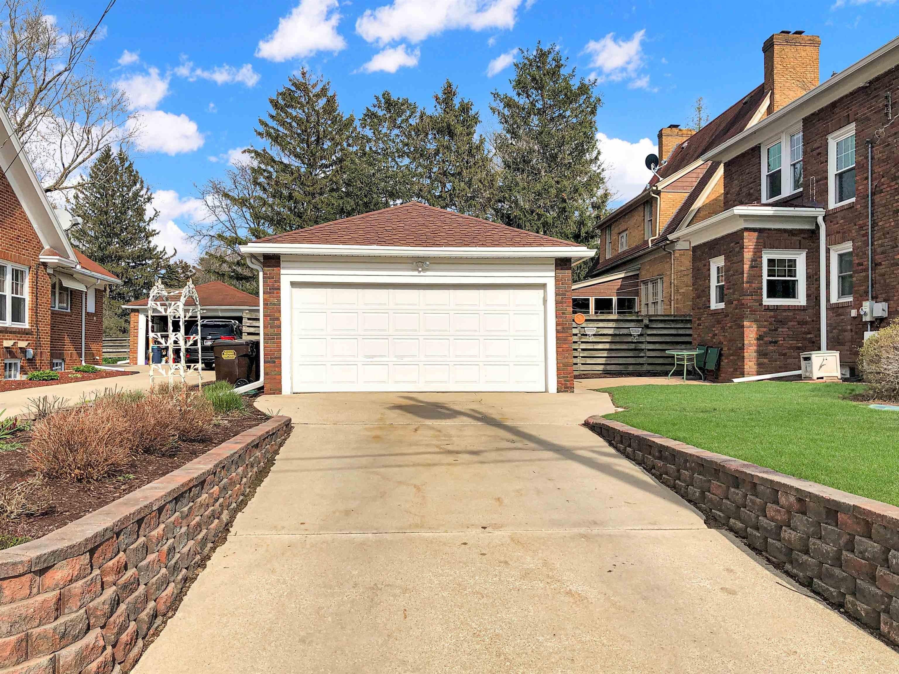 W Stephenson St, Freeport, IL 61032