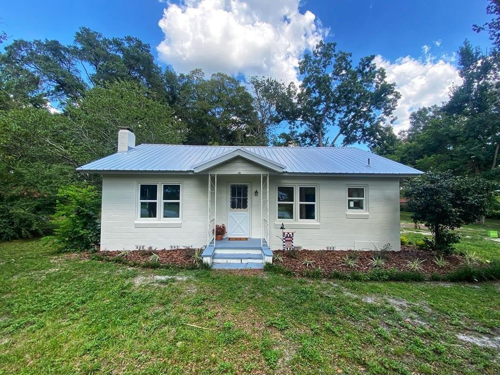 S Main St, Trenton, FL 32693