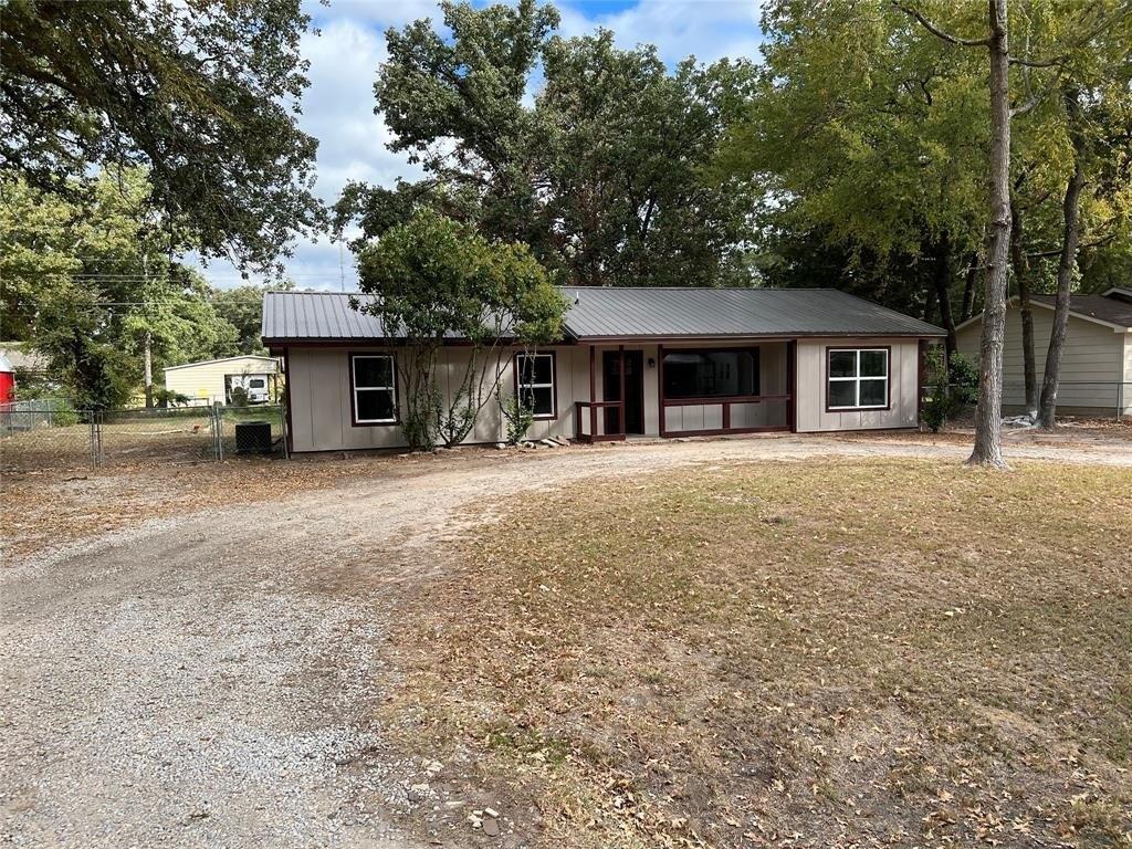 Pierce Dr, Mabank, TX 75156
