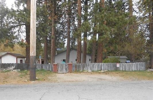 Carrick Ave, Weed, CA 96094