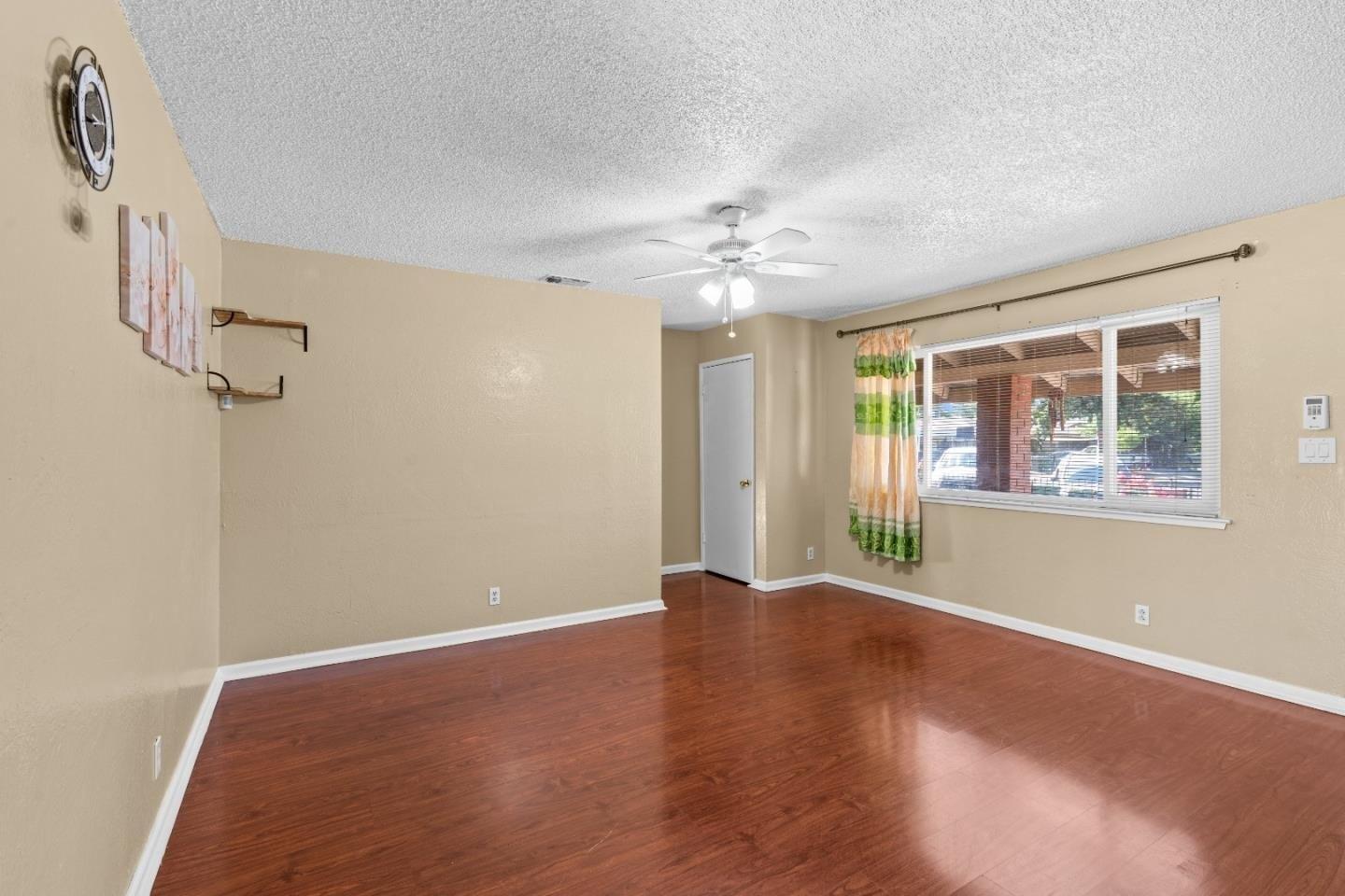 Glacier Ct, Stockton, CA 95205