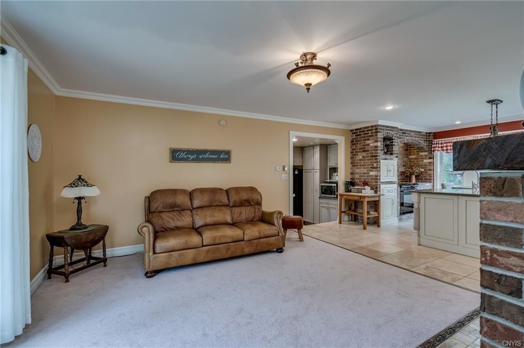 Lachenauer Dr, Watertown, NY 13601